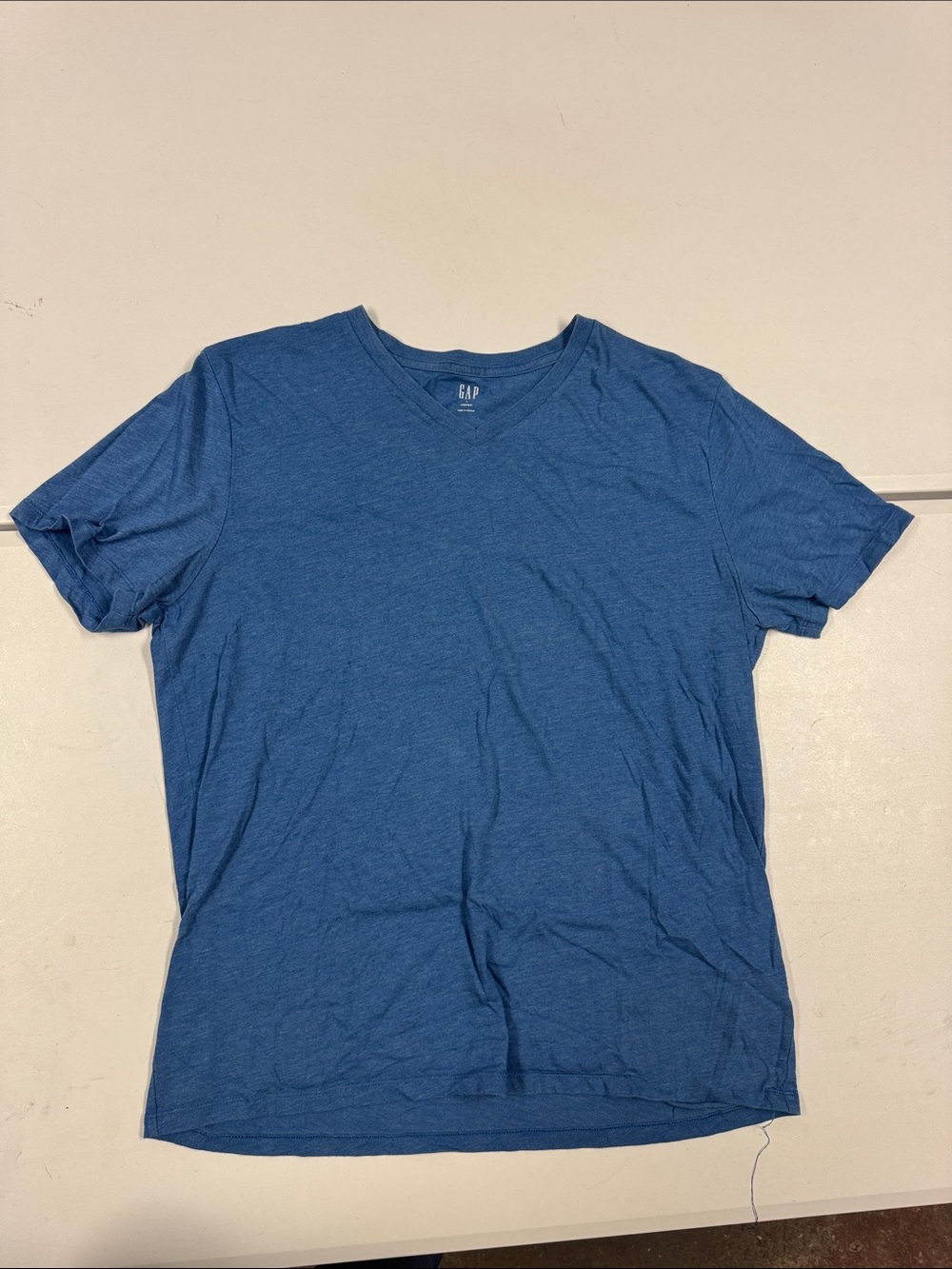 GAP Men’s Heathered Royal Blue V-Neck Tee